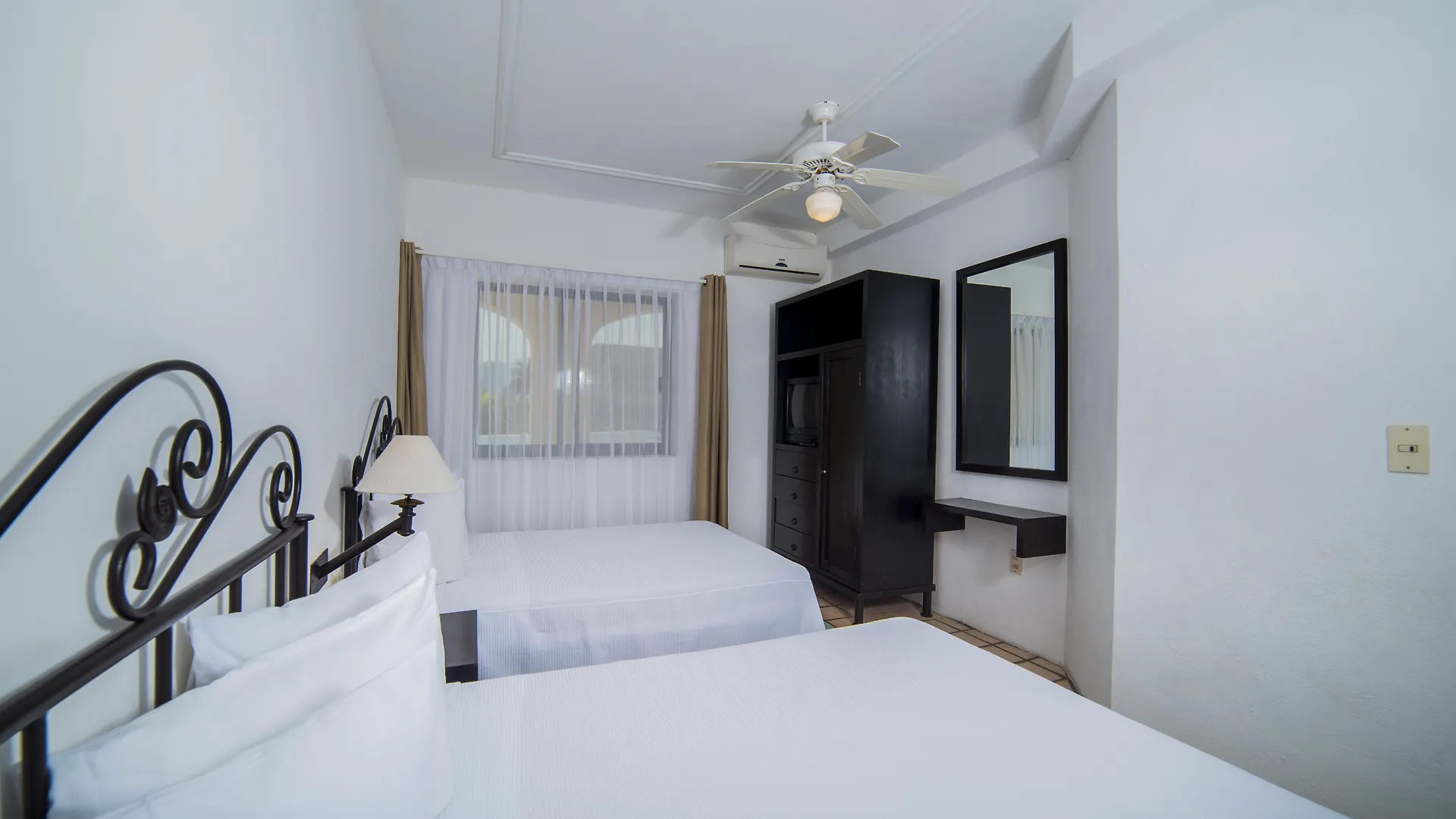 Villa Vera Puerto Vallarta Hotel