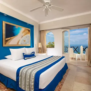 Отель Blue Chairs Beachfront - Adults Only